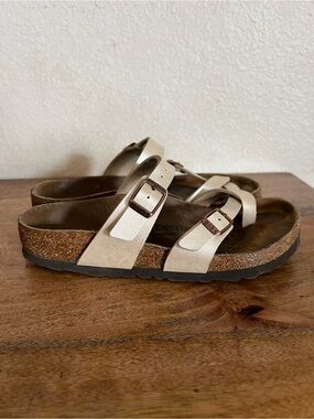 Birkenstock Mayari Birko-Flor Sandals Color: Sandcastle Size 36 L 5-5.5 Regular